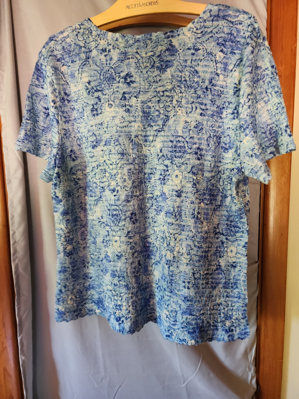 JM Collection Blue Floral Textured Short Sleeve Top - Picture 4 of 4